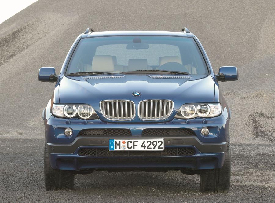  BMW X5 4.8is (E53) 2004 года  (WW) (фото 5 из 29)